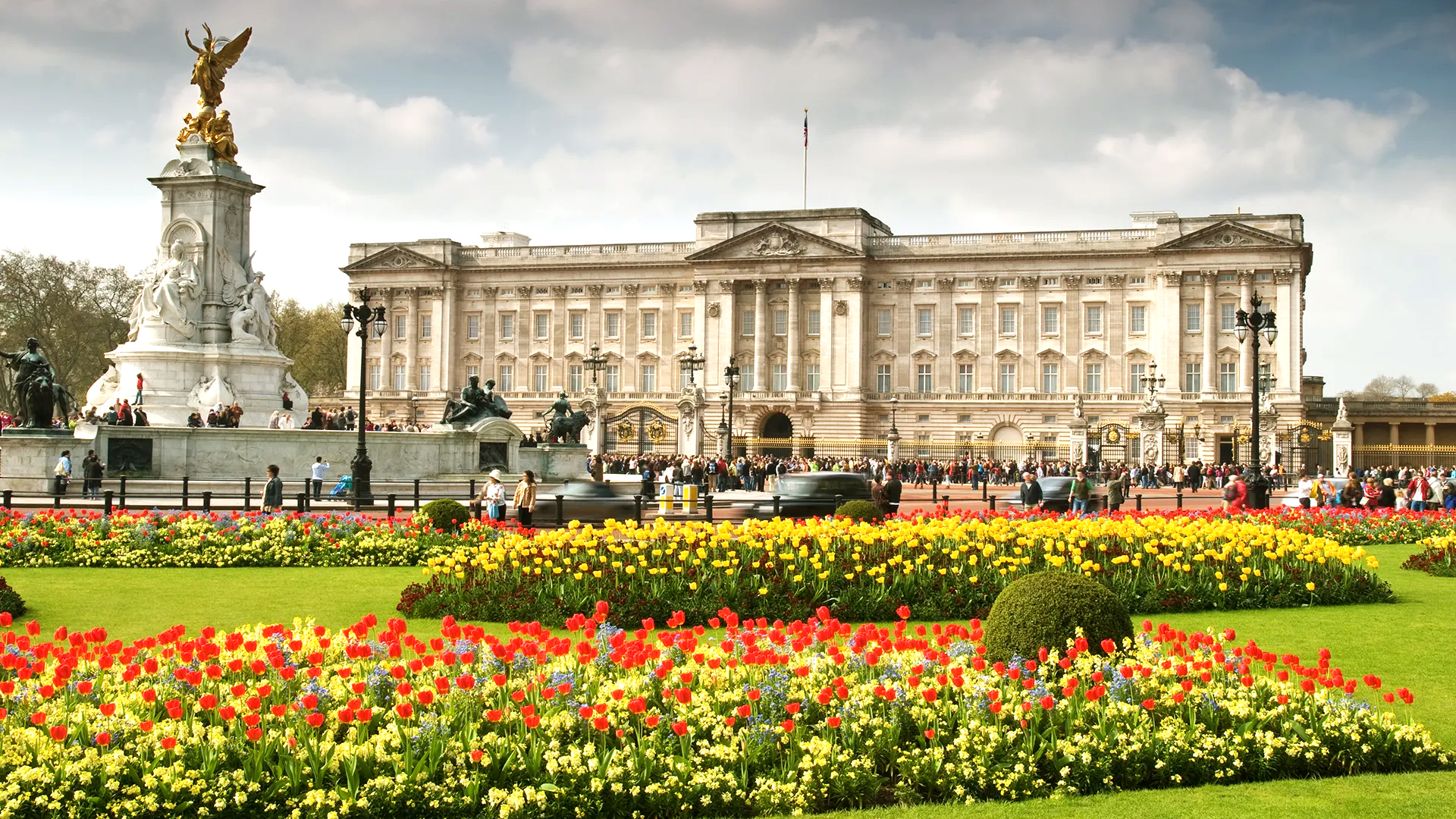 ព្រះបរមរាជវាំងបាក់គីងហាំ (Buckingham Palace)