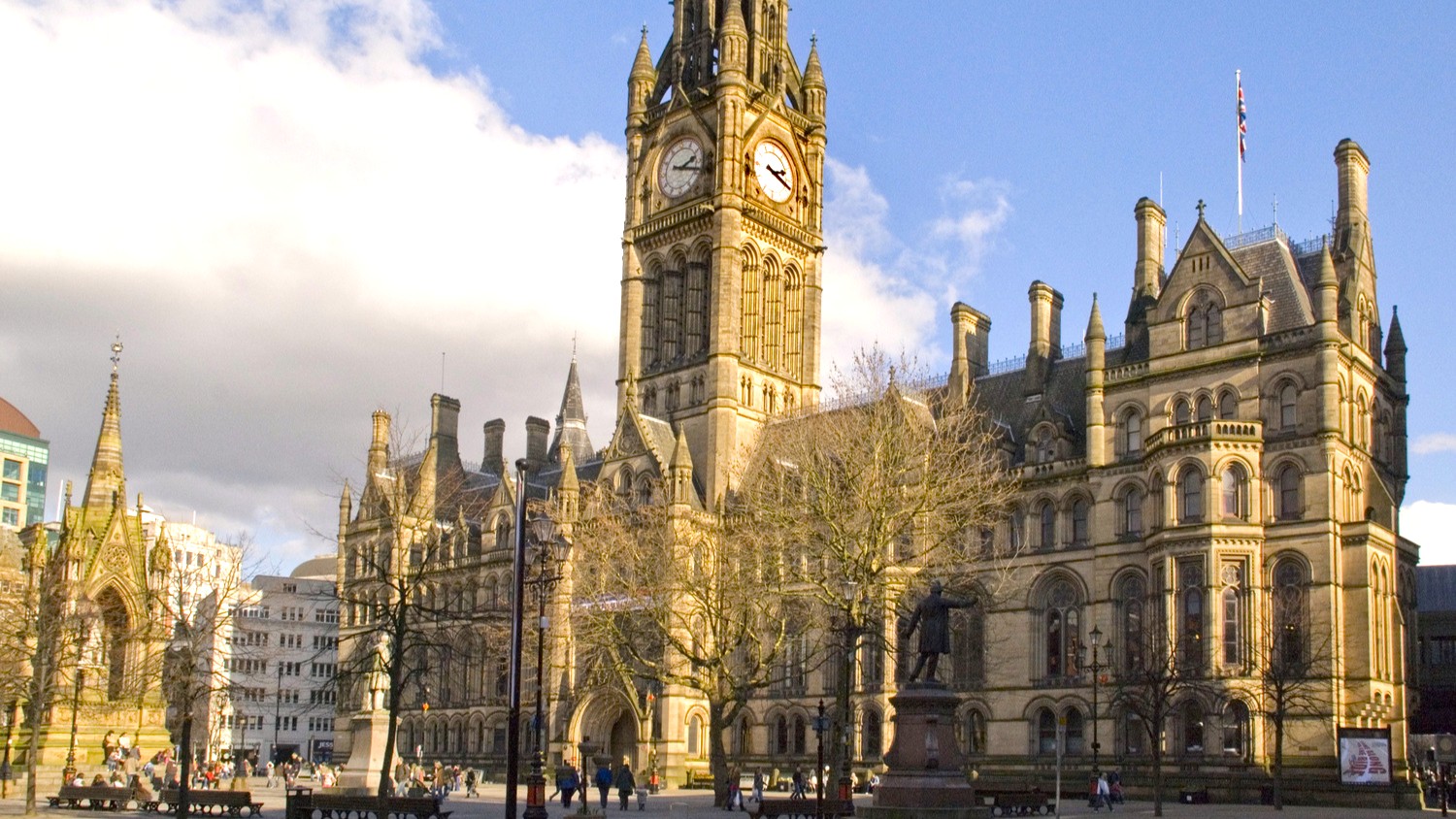 Manchester_Town_Hall_from_Lloyd_St.jpg