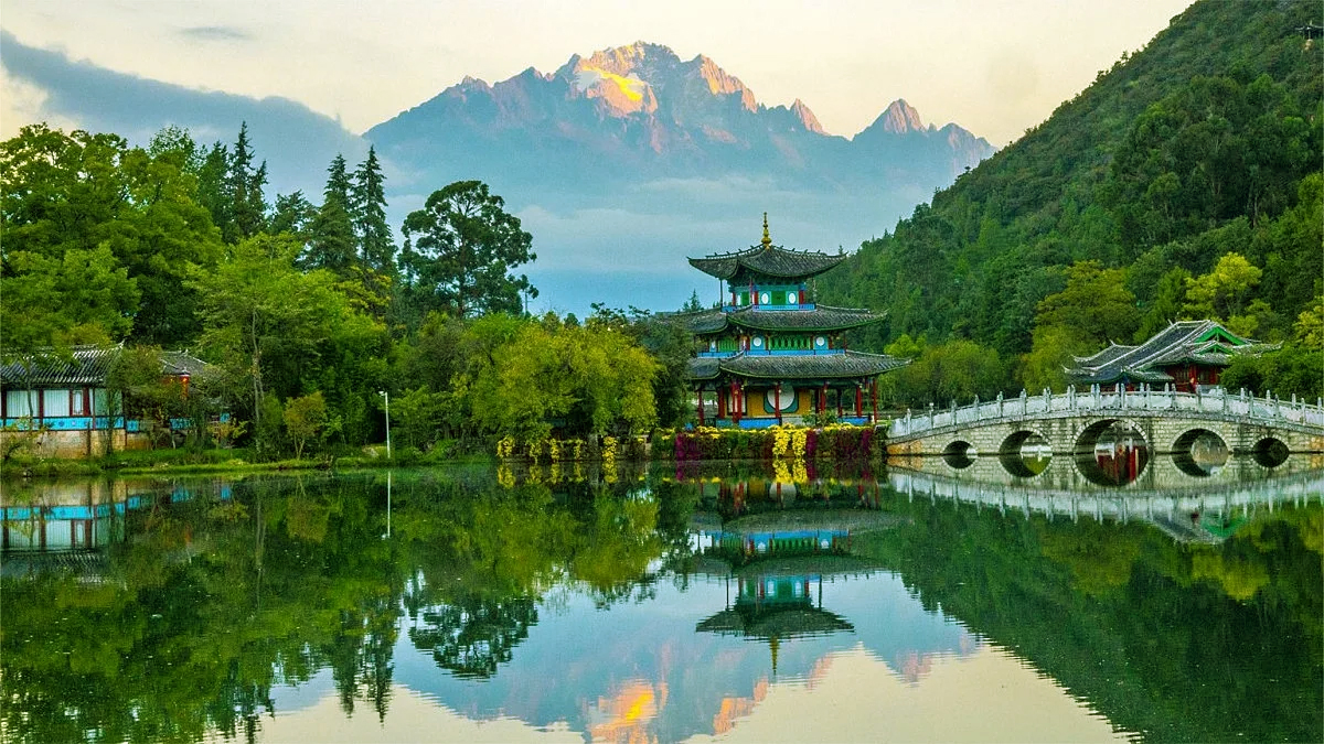 black-dragon-pool-park-lijiang-jpg.jpg