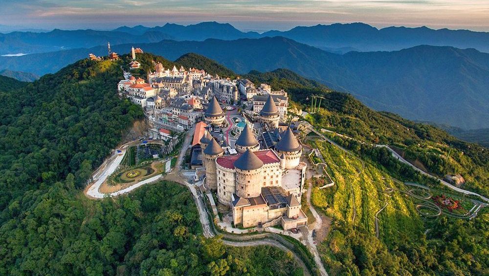 ភ្នំបាណា (Ba Na Hills)